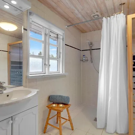 Cozy In With Sauna Ferienhaus *